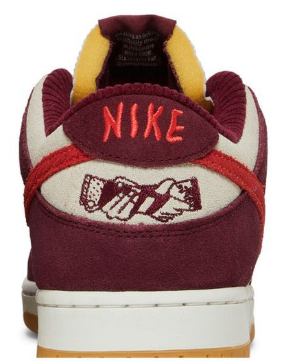 Nike SB Dunk Low Skate Like a Girl