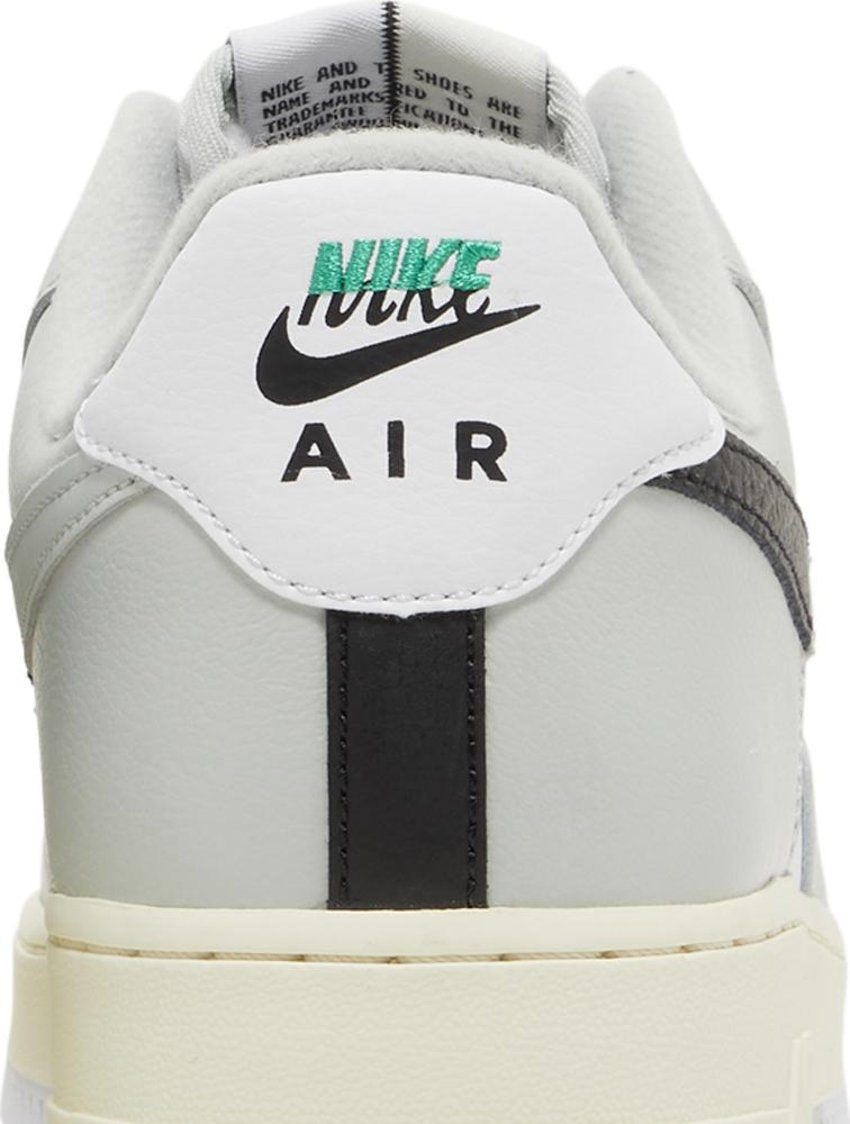 Nike Air Force 1 Low '07 LV8 Split Light Silver
