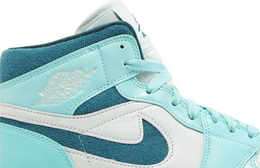 Jordan 1 Mid Chenille Bleached Turquoise (Women's)