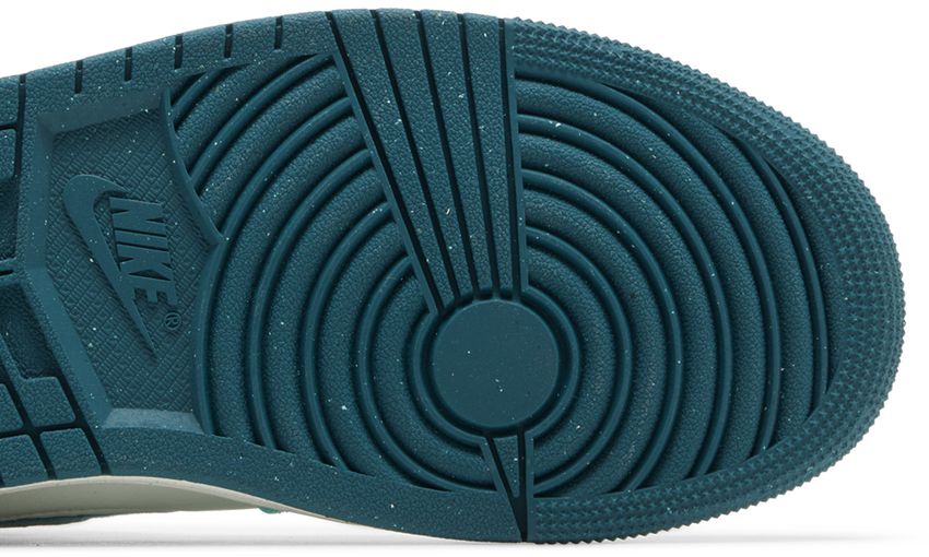 Jordan 1 Mid Chenille Bleached Turquoise (Women's)