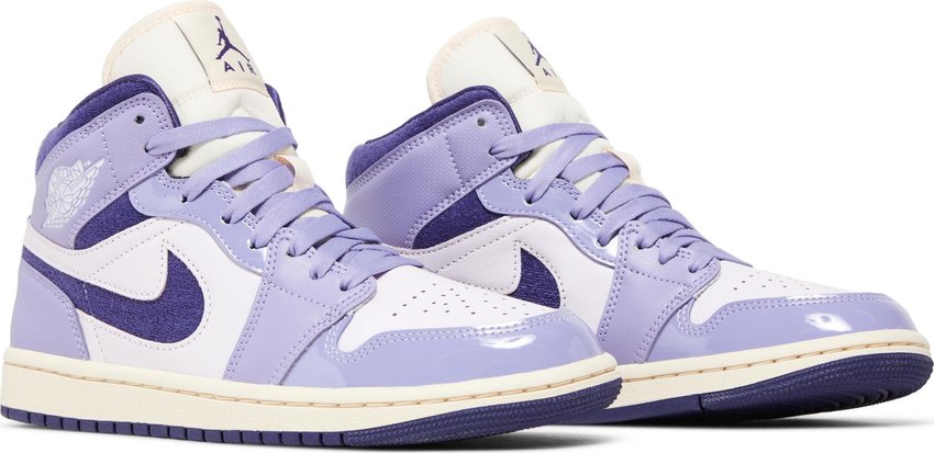 Jordan 1 Mid SE Chenille Sky J Light Purple (Women's)