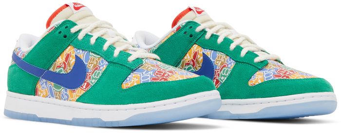 Nike Dunk Low Foam Finger