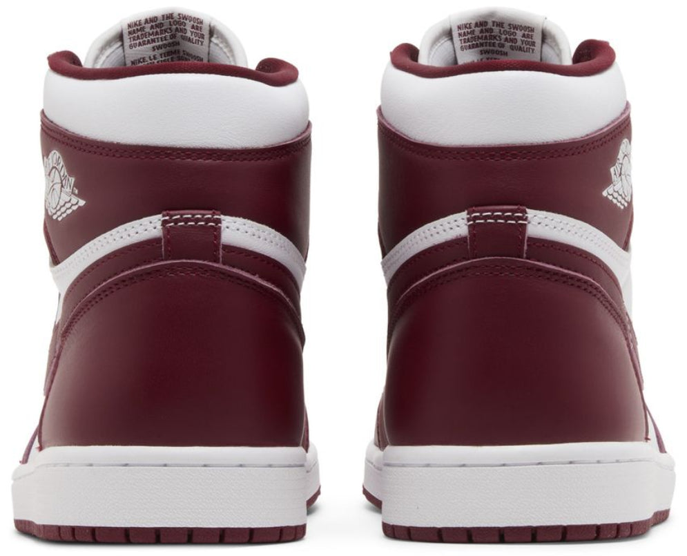 Jordan 1 Retro High OG Team Red