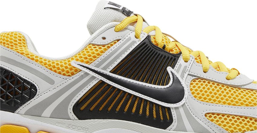 Nike Zoom Vomero 5 Photon Dust Laser Orange