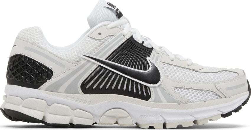 Nike Zoom Vomero 5 White Black