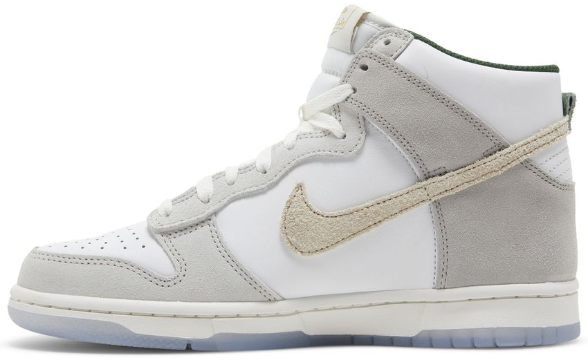 Nike Dunk High Gold Mountain (GS)