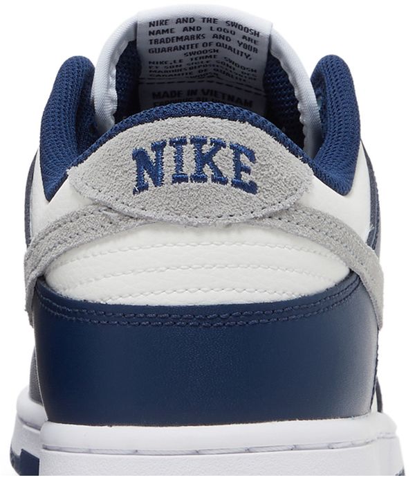 Nike Dunk Low Summit White Midnight Navy