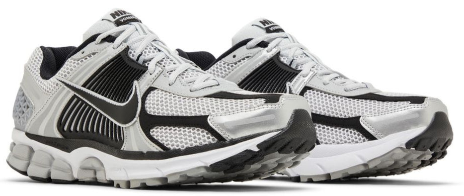Nike Zoom Vomero 5 Metallic Silver Black