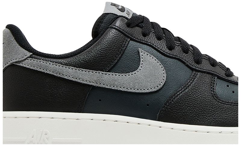 Nike Air Force 1 '07 Smoke Grey