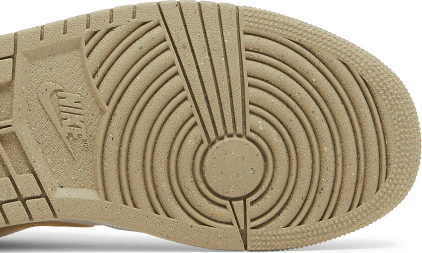 Jordan 1 Low SE Team Gold (Women's)