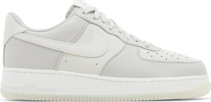 Nike Air Force 1 Low '07 LV8 Light Bone