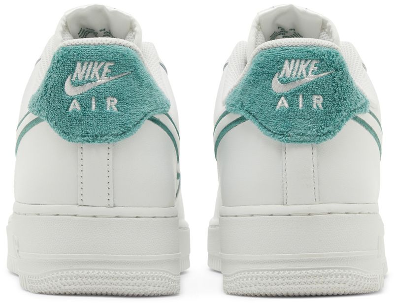 Nike Air Force 1 Low Resort and Sport