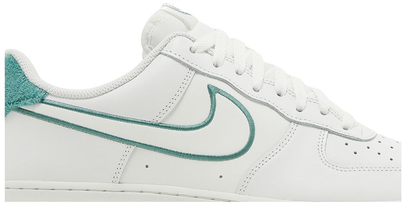 Nike Air Force 1 Low Resort and Sport