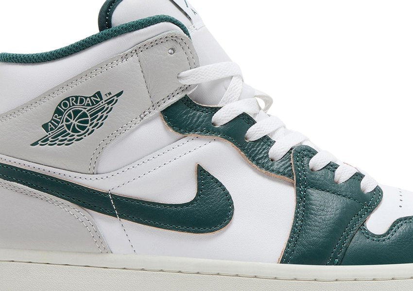 Jordan 1 Mid SE Oxidized Green