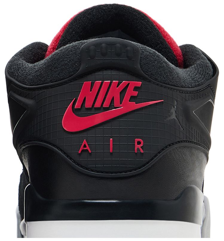 Jordan 4 RM Black Cement