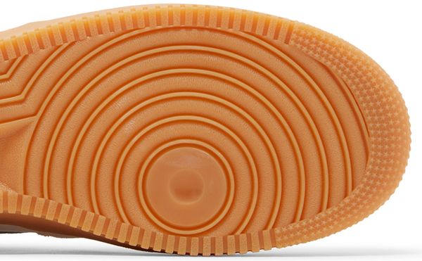 Nike Air Force 1 Low '07 LV8 Phantom Light Smoke Gum