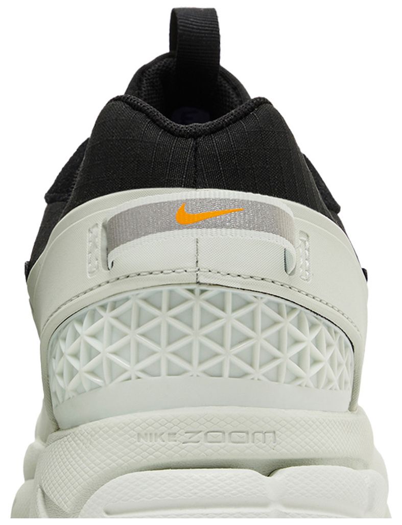 Nike Zoom Vomero 5 Roam Black Light Silver