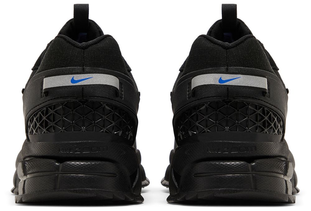 Nike Zoom Vomero Roam Triple Black