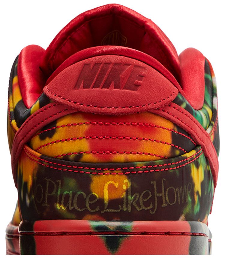 Nike SB Dunk Low The Wizard of Oz Poppy Field
