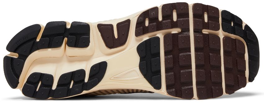 Nike Zoom Vomero 5 Sashiko