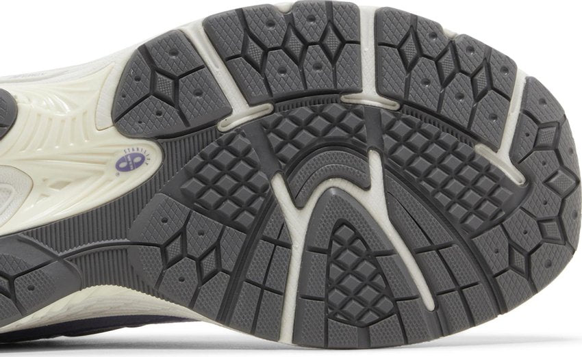 New Balance 2002R Astral Purple (GS)