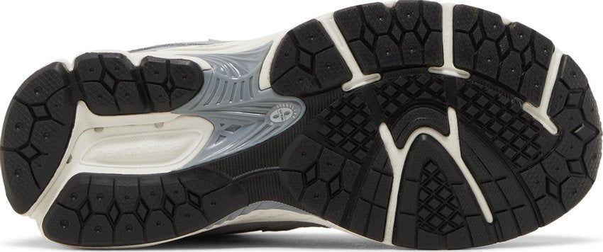 New Balance 2002R Steel (GS)