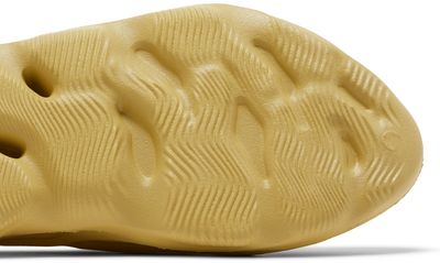 adidas Yeezy Foam RNNR Sulfur