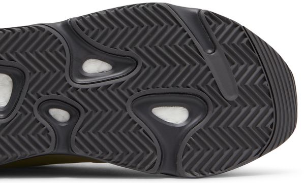 adidas Yeezy Boost 700 MNVN Resin