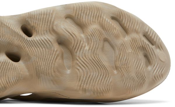 Adidas Yeezy Foam RNNR Stone Sage