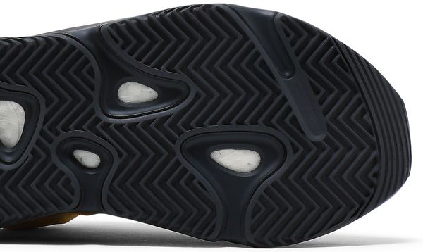 Adidas Yeezy Boost 700 MNVN Honey
