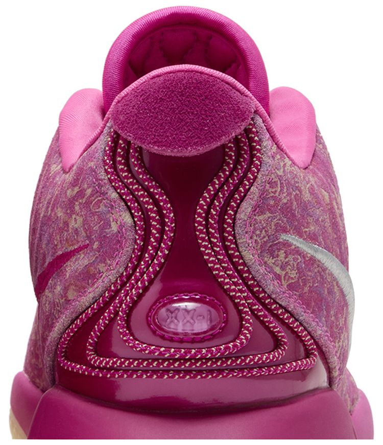 Nike LeBron 21 The World Is Your Oyster