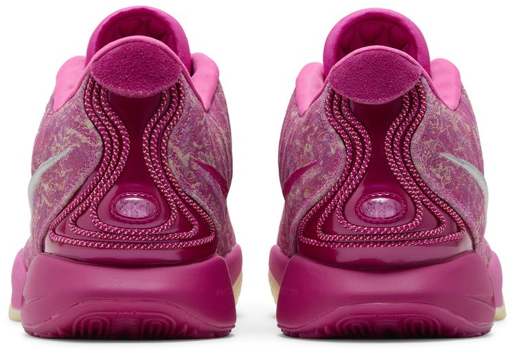 Nike LeBron 21 The World Is Your Oyster