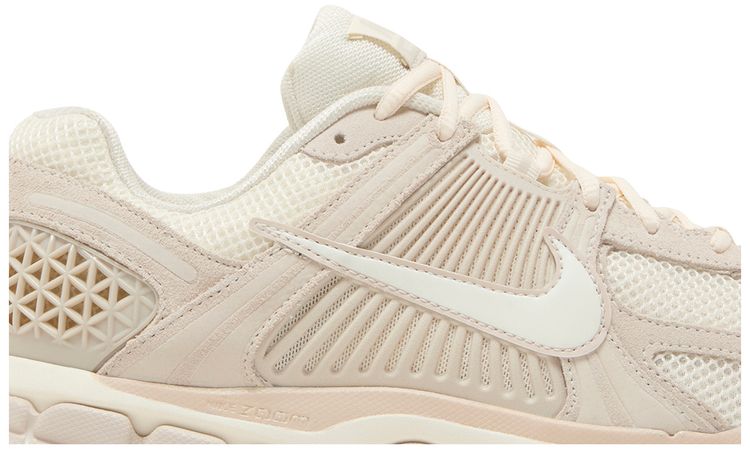 Nike Zoom Vomero 5 Light Orewood Brown