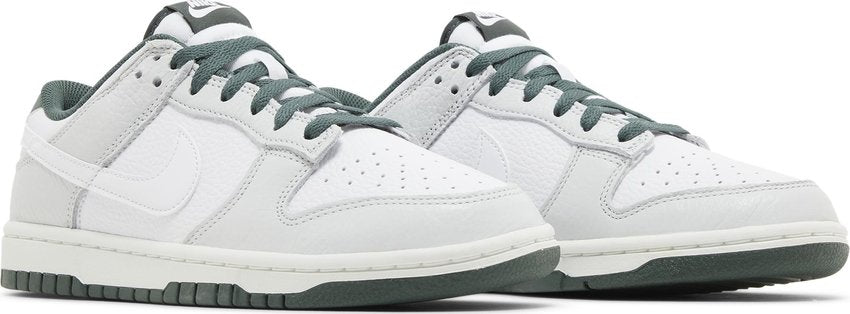Nike Dunk Low Retro SE Photon Dust Vintage Green