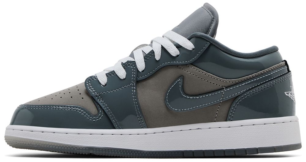 Jordan 1 Low SE Medium Grey Cool Grey White (GS)