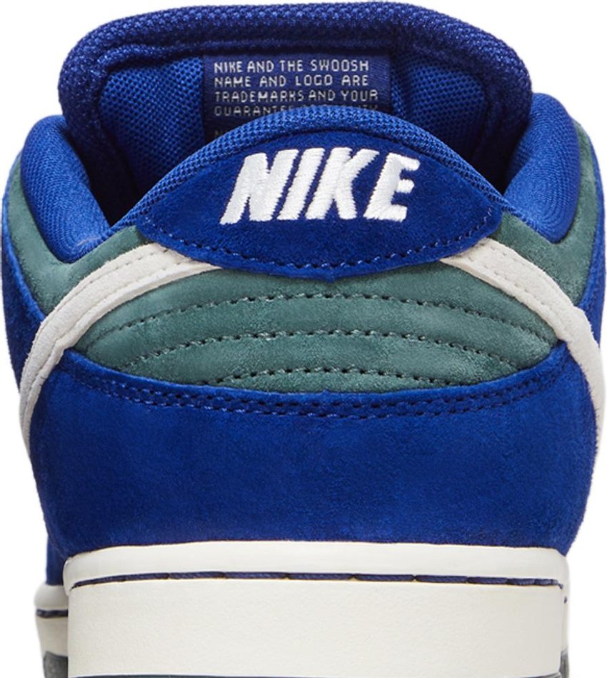 Nike SB Dunk Low Deep Royal Blue