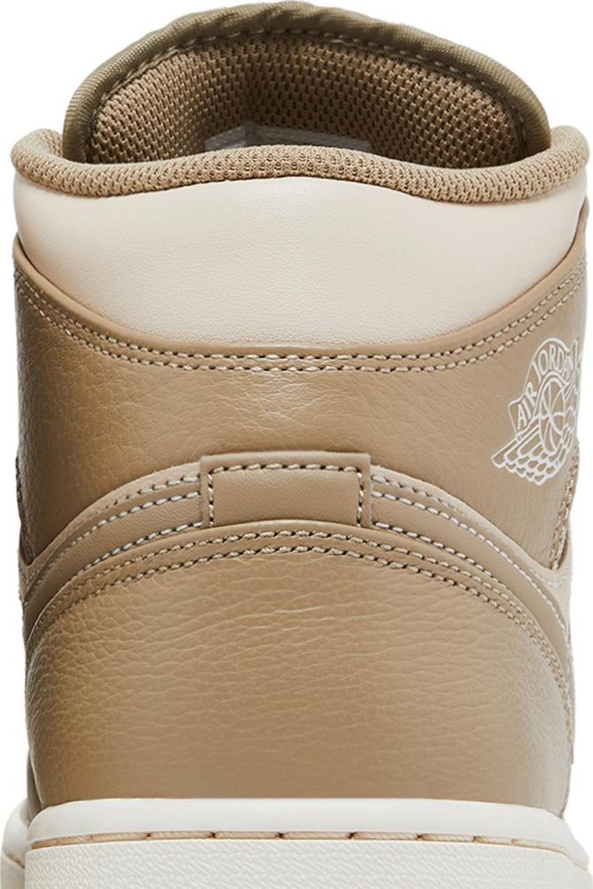 Air Jordan 1 Mid Legend Light Brown