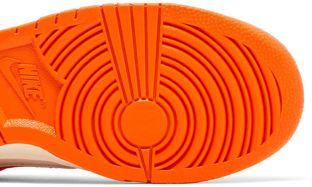 Nike Dunk Low Syracuse Pale Ivory