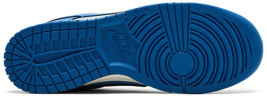 Nike Dunk Low Psychic Blue