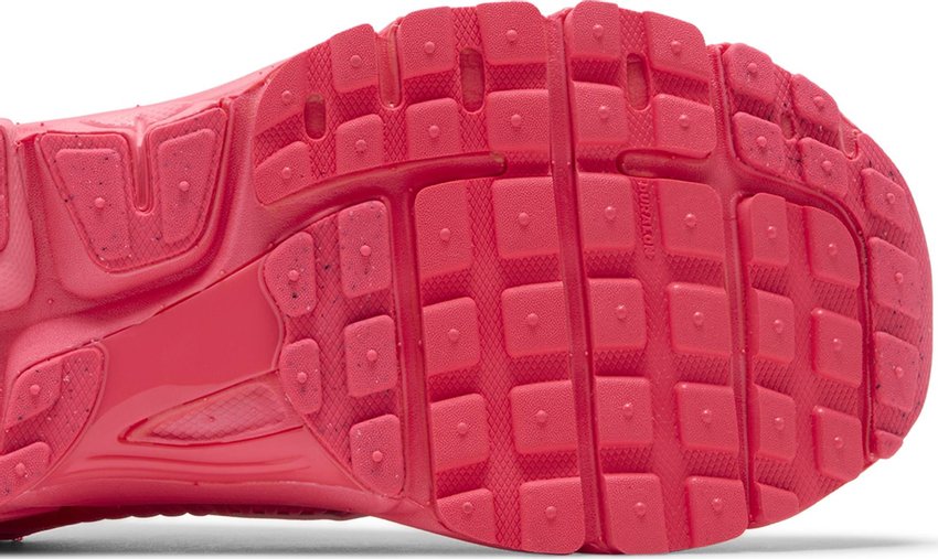 Nike Zoom Vomero 5 Hot Punch