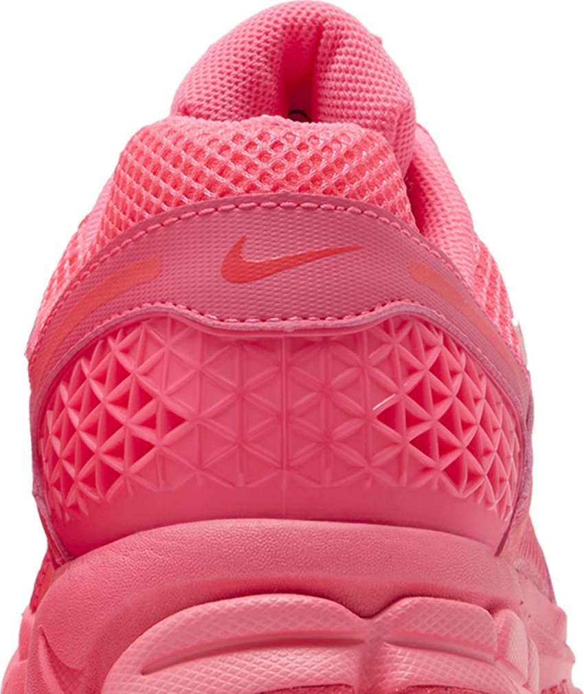Nike Zoom Vomero 5 Hot Punch