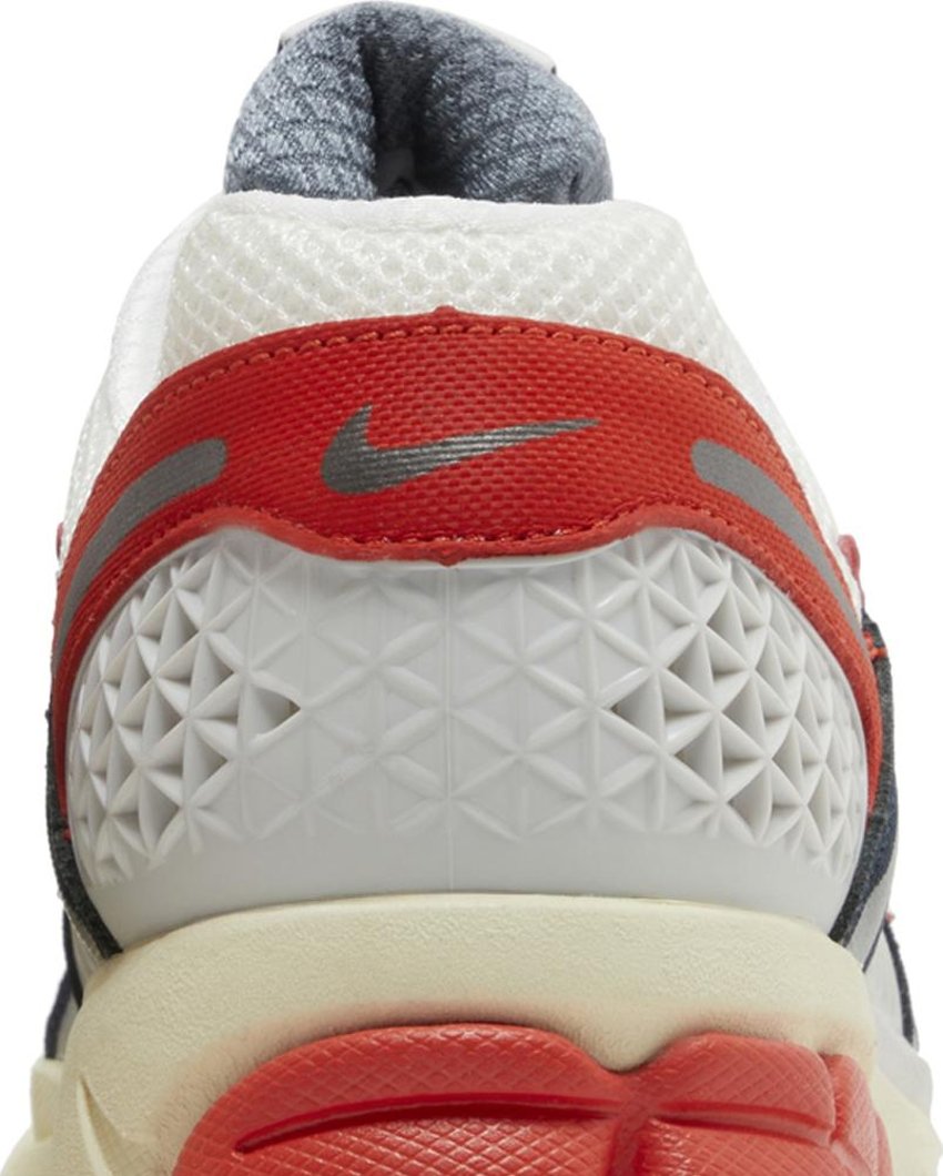 Nike Zoom Vomero 5 USA