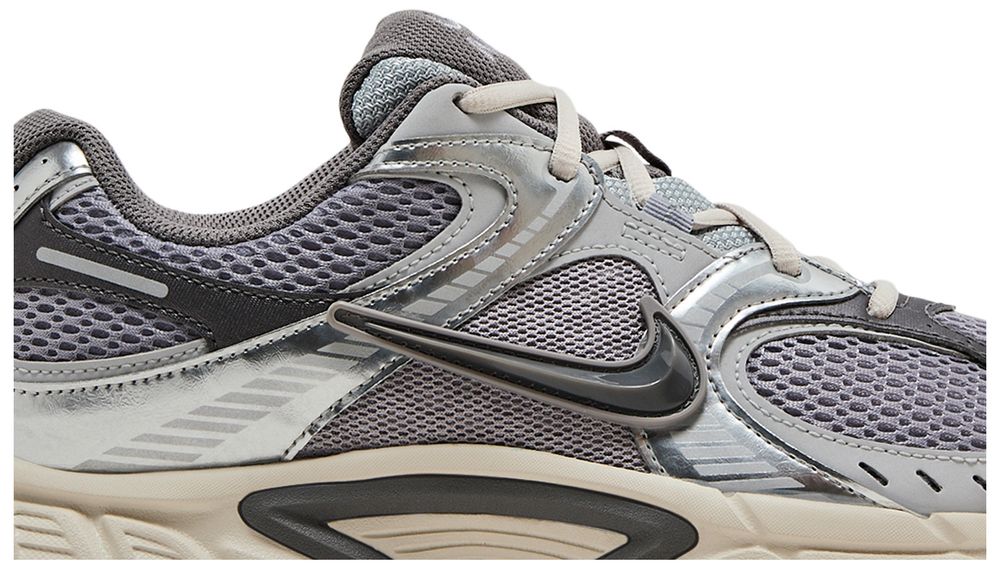 Nike V5 RNR Cement Grey Grey Fog Light Orewood Brown