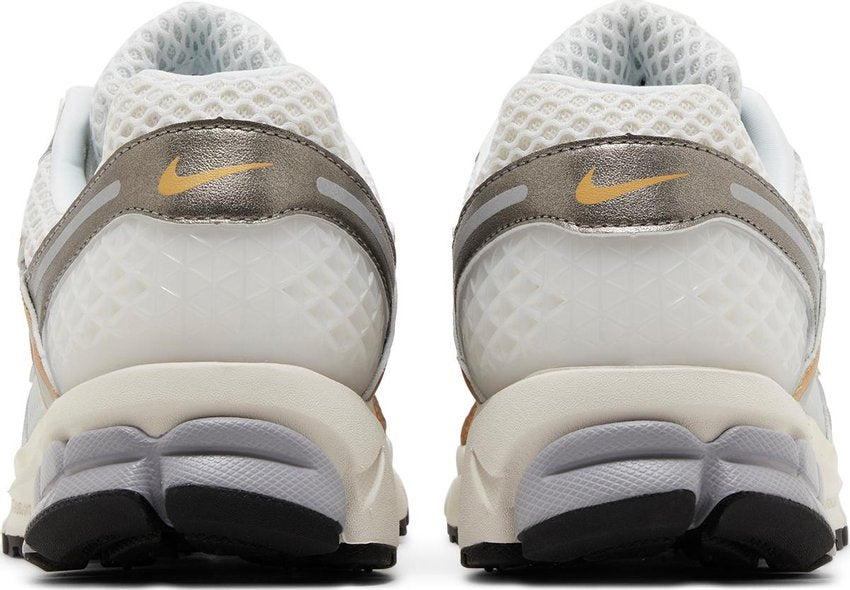 Nike Zoom Vomero 5 Platinum Tint Metallic Gold
