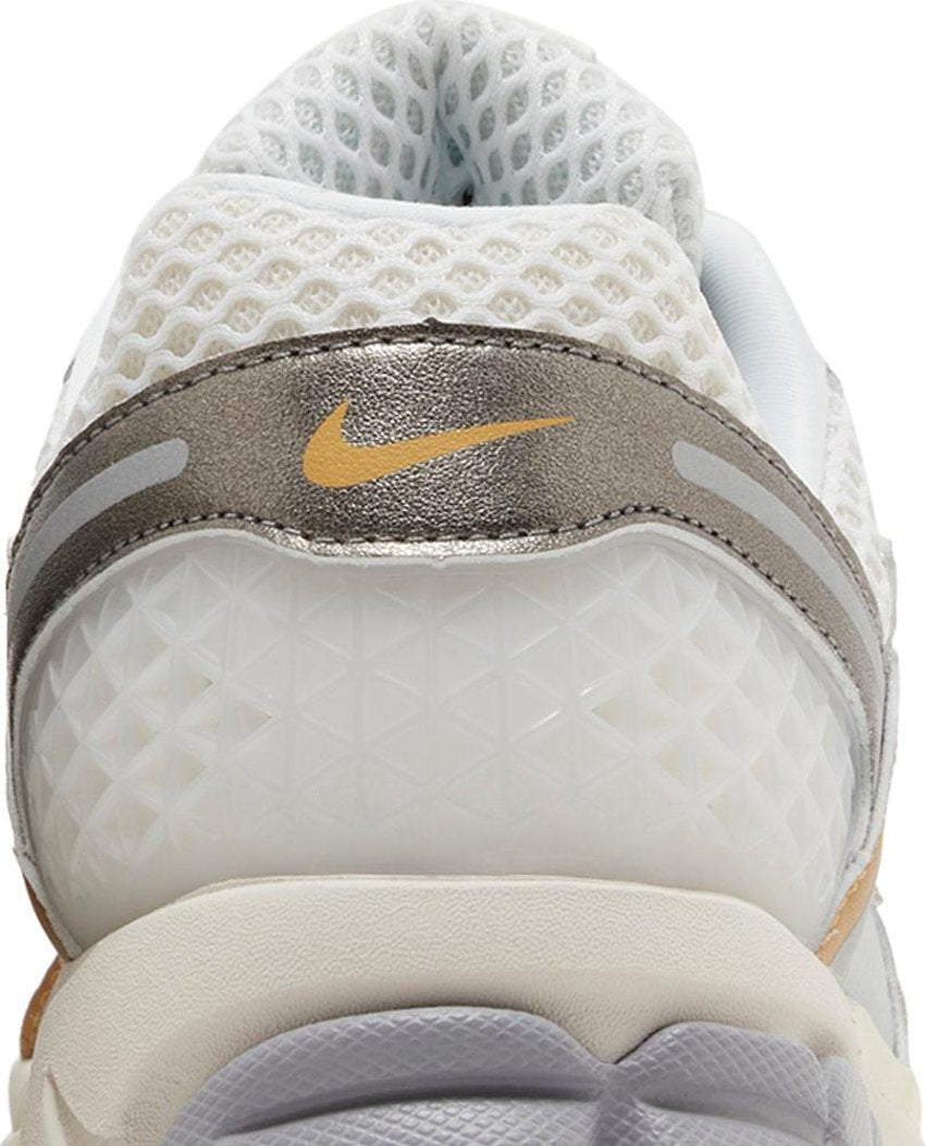 Nike Zoom Vomero 5 Platinum Tint Metallic Gold