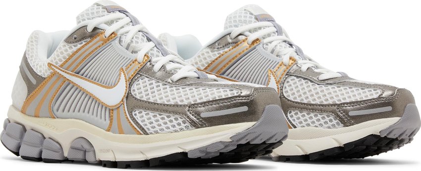 Nike Zoom Vomero 5 Platinum Tint Metallic Gold