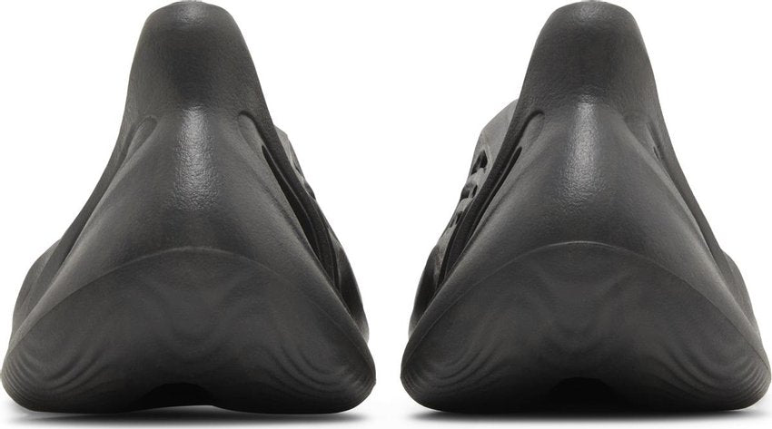 adidas Yeezy Foam RNNR Onyx