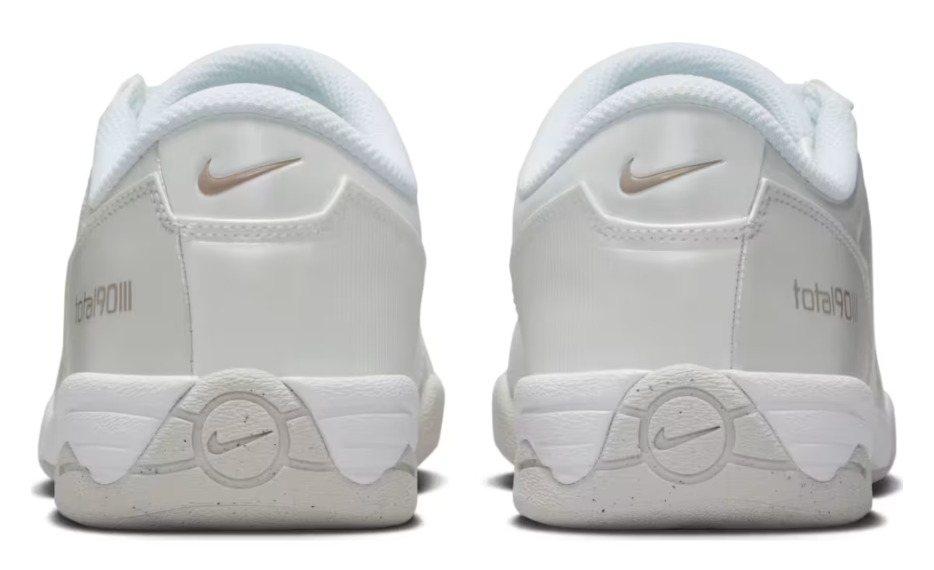 Nike Total 90 3 Photon Dust