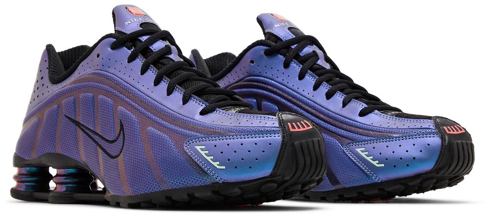 Nike Shox R4 Iridescent