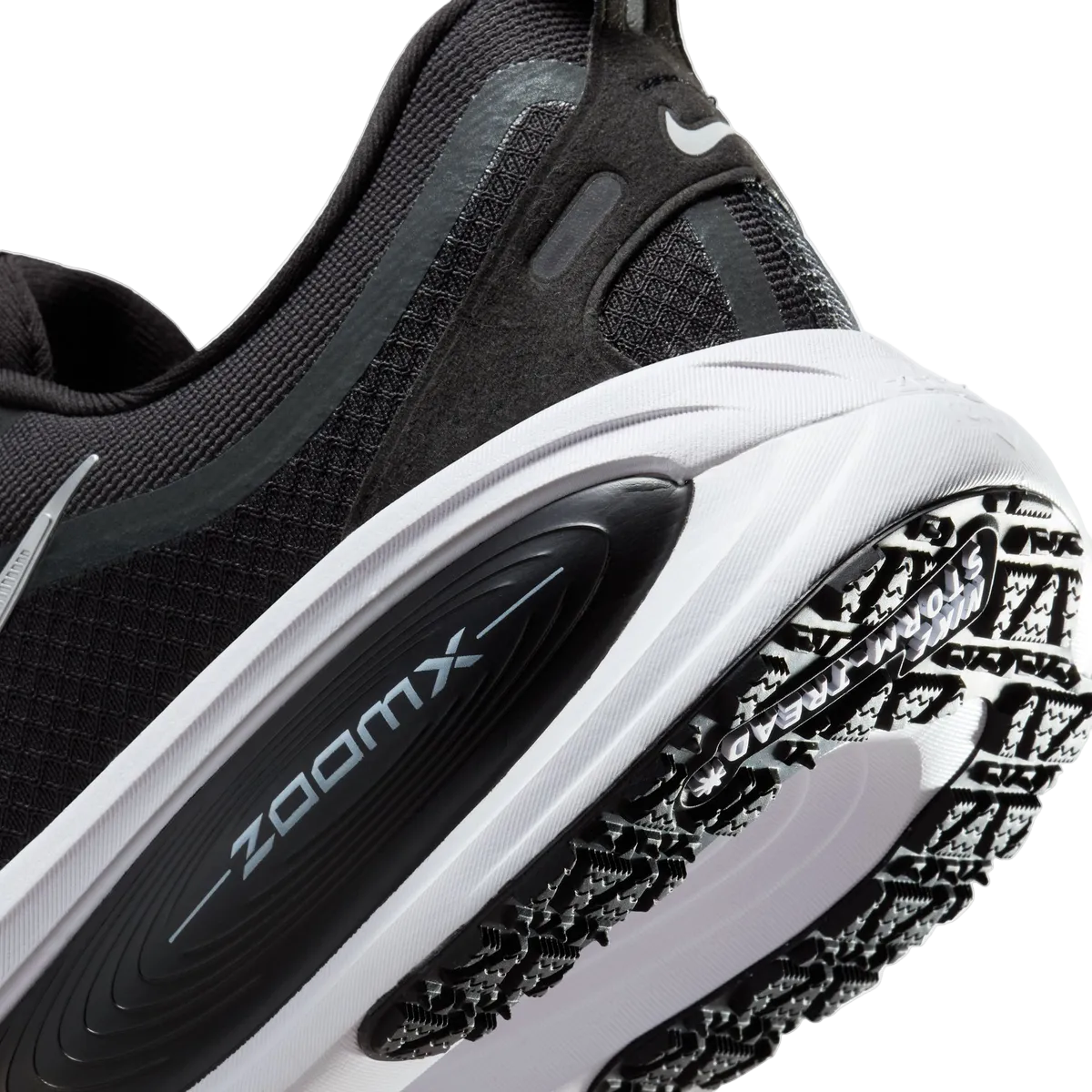 Nike Vomero 18 Gore-Tex Black White Metallic Silver